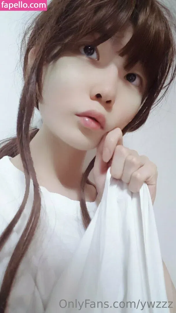 ywzzz Onlyfans Photo Gallery 
