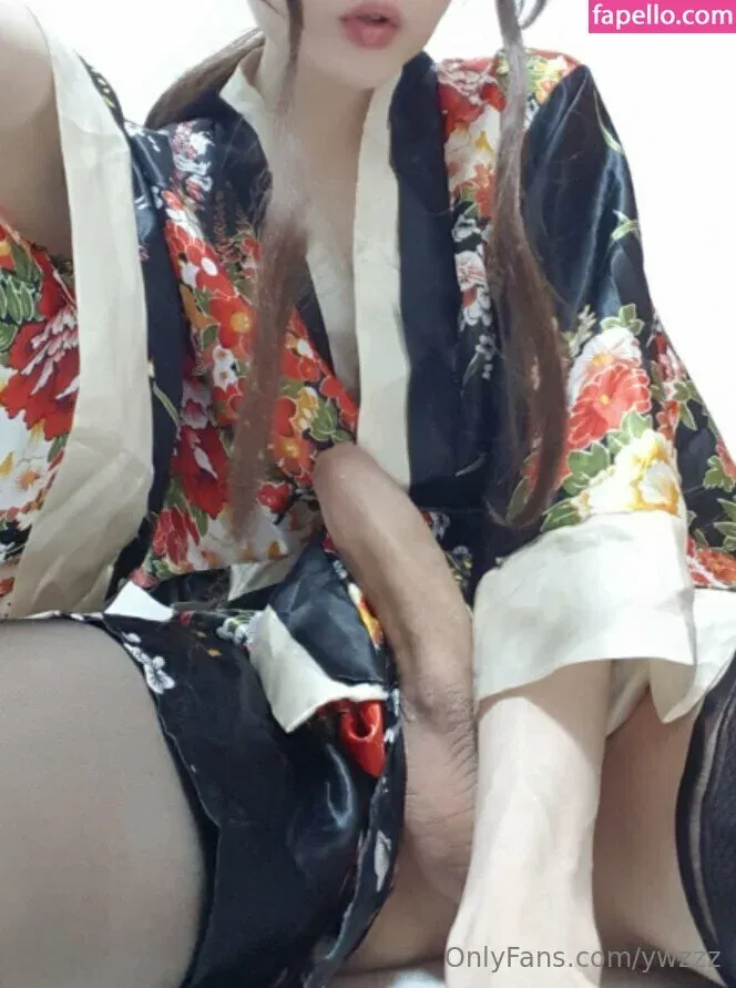 ywzzz Onlyfans Photo Gallery 