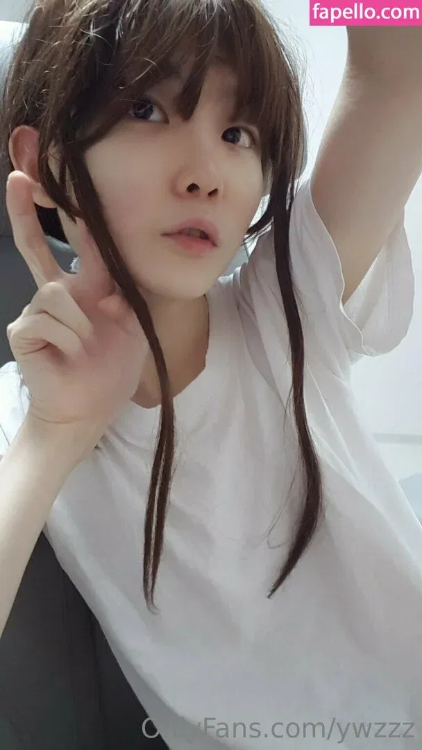 ywzzz Onlyfans Photo Gallery 
