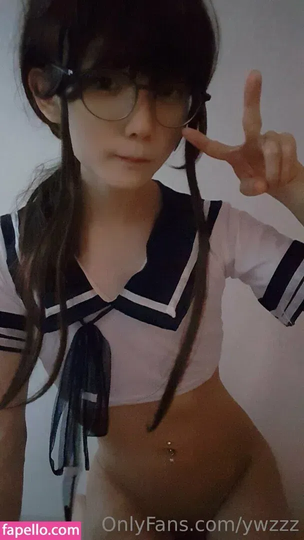 ywzzz Onlyfans Photo Gallery 