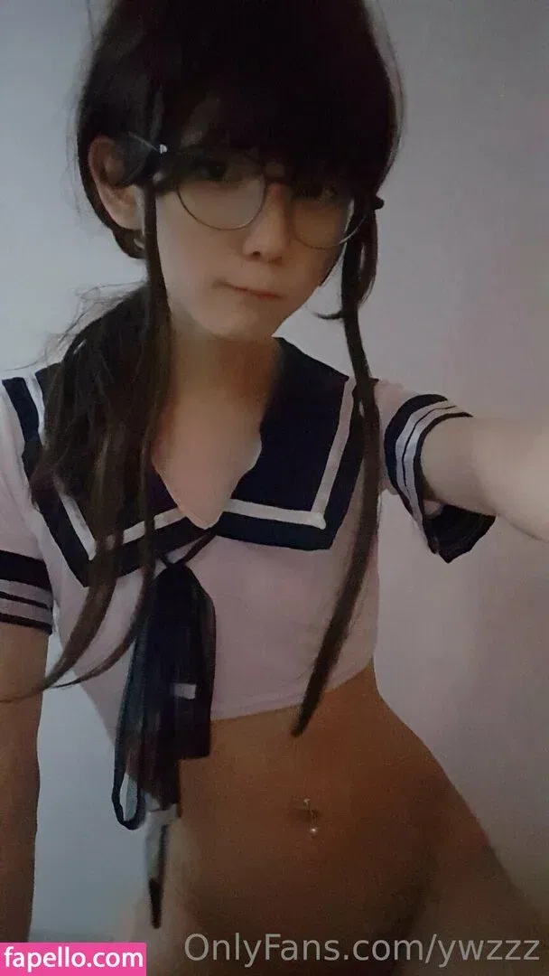 ywzzz Onlyfans Photo Gallery 