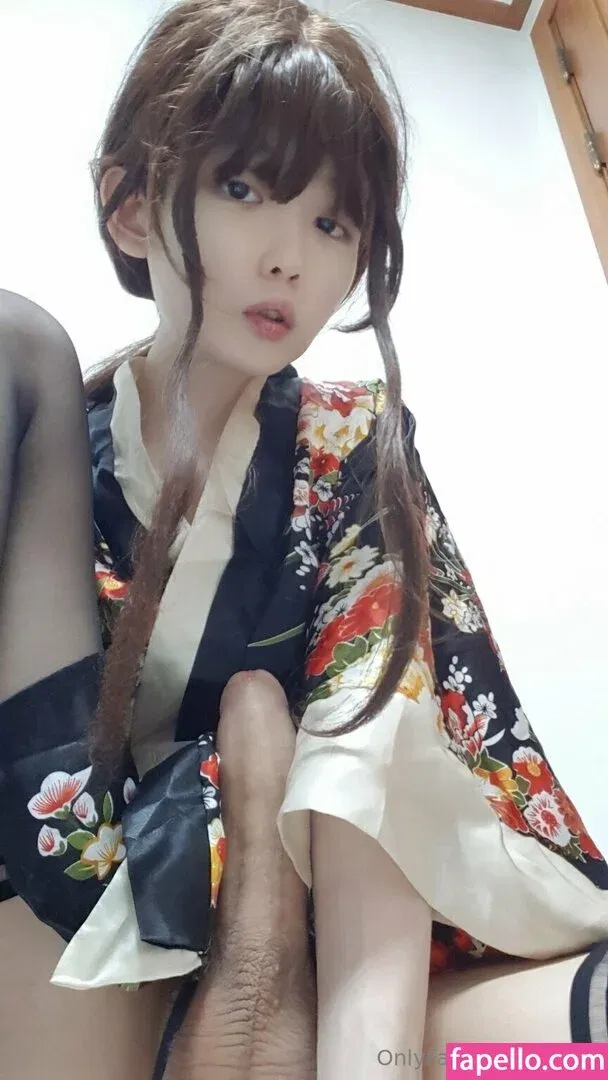 ywzzz Onlyfans Photo Gallery 