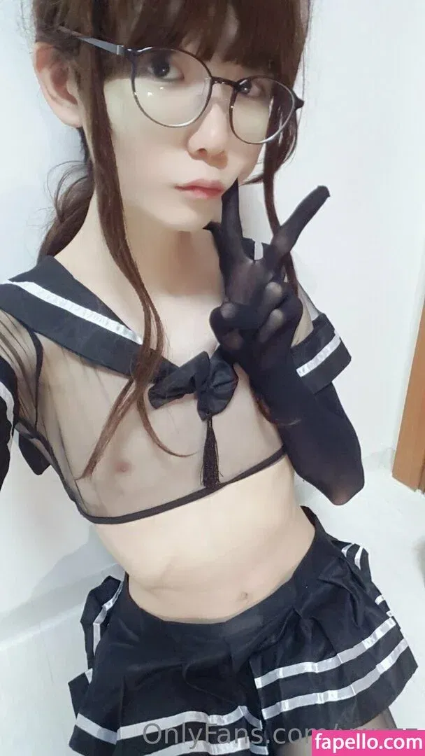 ywzzz Onlyfans Photo Gallery 