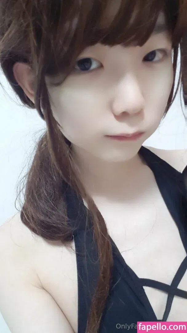 ywzzz Onlyfans Photo Gallery 