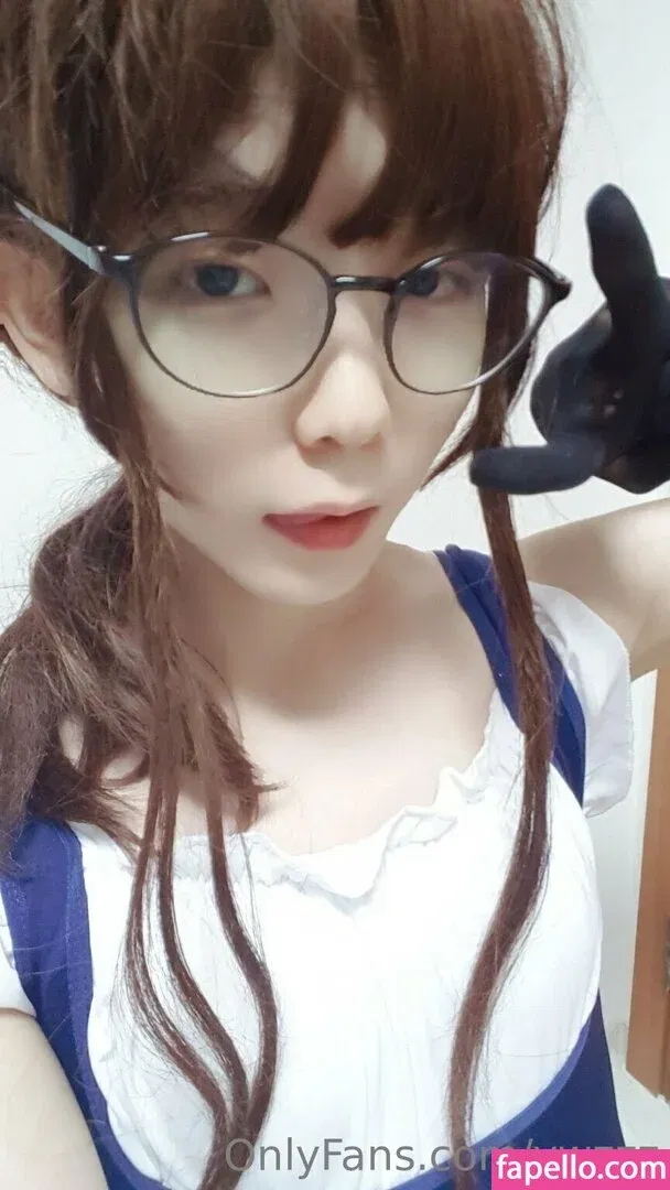 ywzzz Onlyfans Photo Gallery 