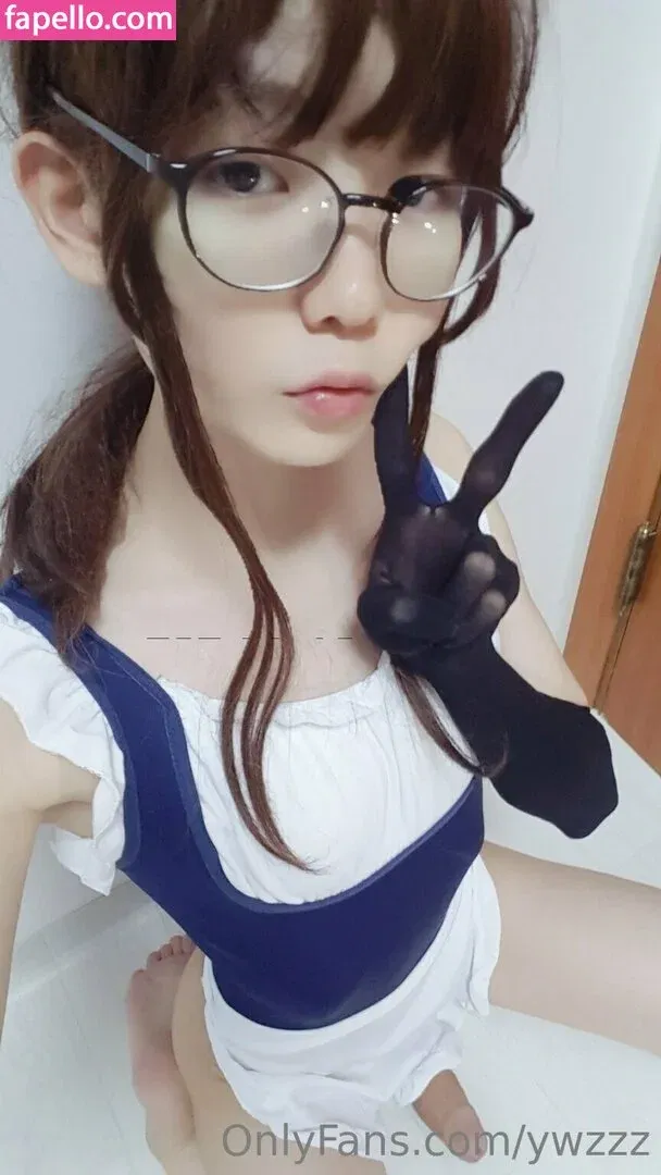 ywzzz Onlyfans Photo Gallery 