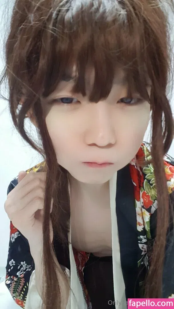 ywzzz Onlyfans Photo Gallery 