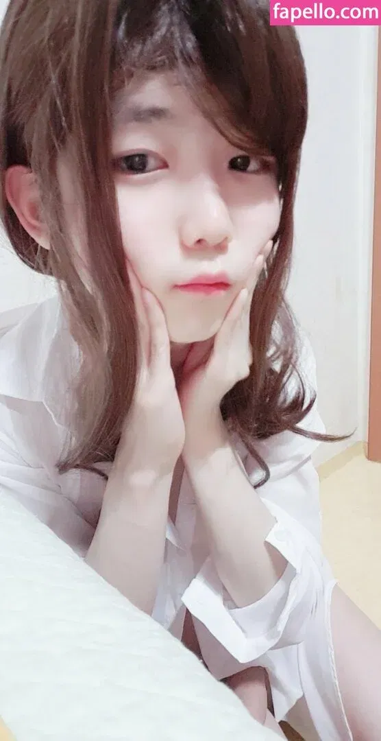 ywzzz Onlyfans Photo Gallery 