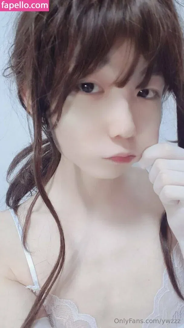 ywzzz Onlyfans Photo Gallery 