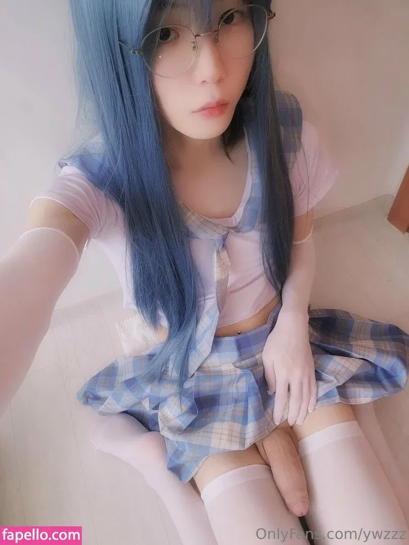 ywzzz Onlyfans Photo Gallery 
