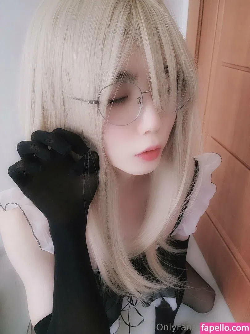 ywzzz Onlyfans Photo Gallery 