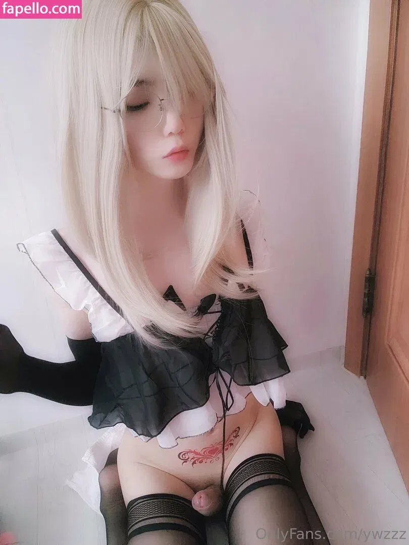 ywzzz Onlyfans Photo Gallery 