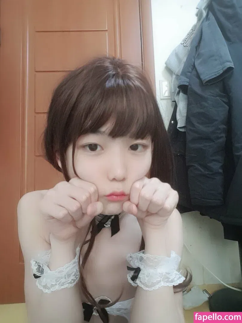 ywzzz Onlyfans Photo Gallery 