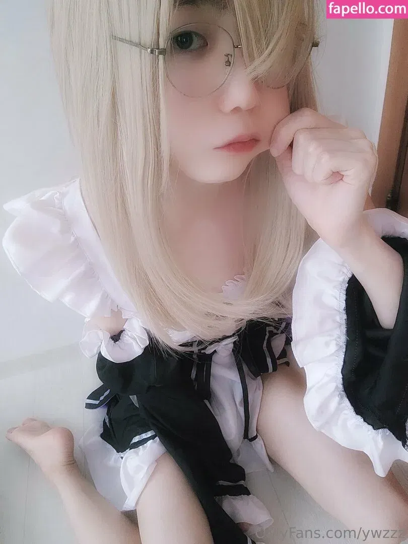 ywzzz Onlyfans Photo Gallery 
