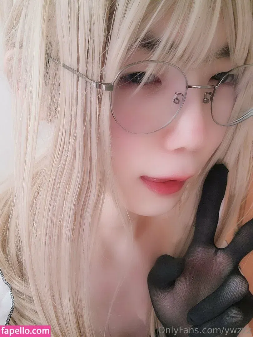 ywzzz Onlyfans Photo Gallery 
