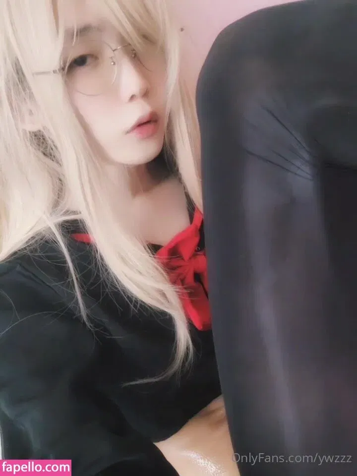 ywzzz Onlyfans Photo Gallery 