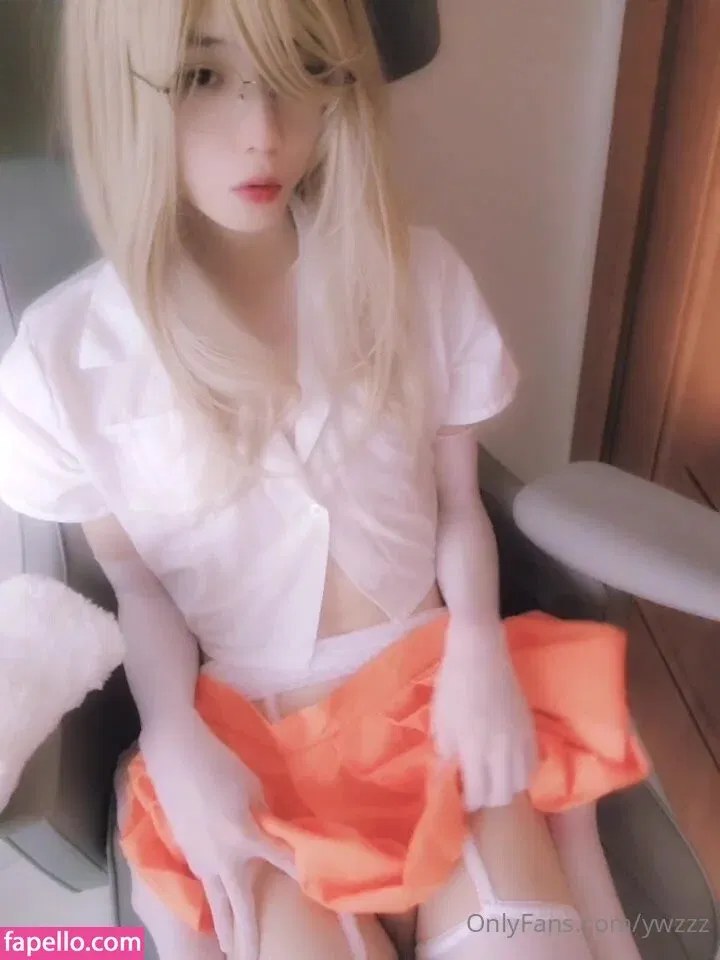ywzzz Onlyfans Photo Gallery 