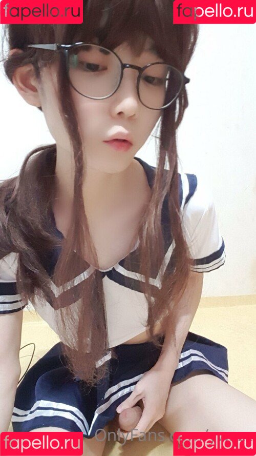 ywzzz Onlyfans Photo Gallery 