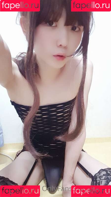 ywzzz Onlyfans Photo Gallery 