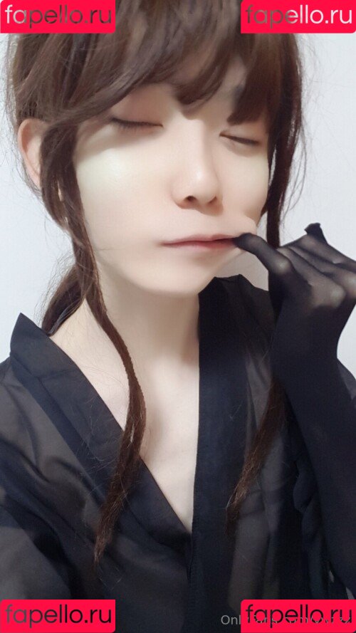 ywzzz Onlyfans Photo Gallery 