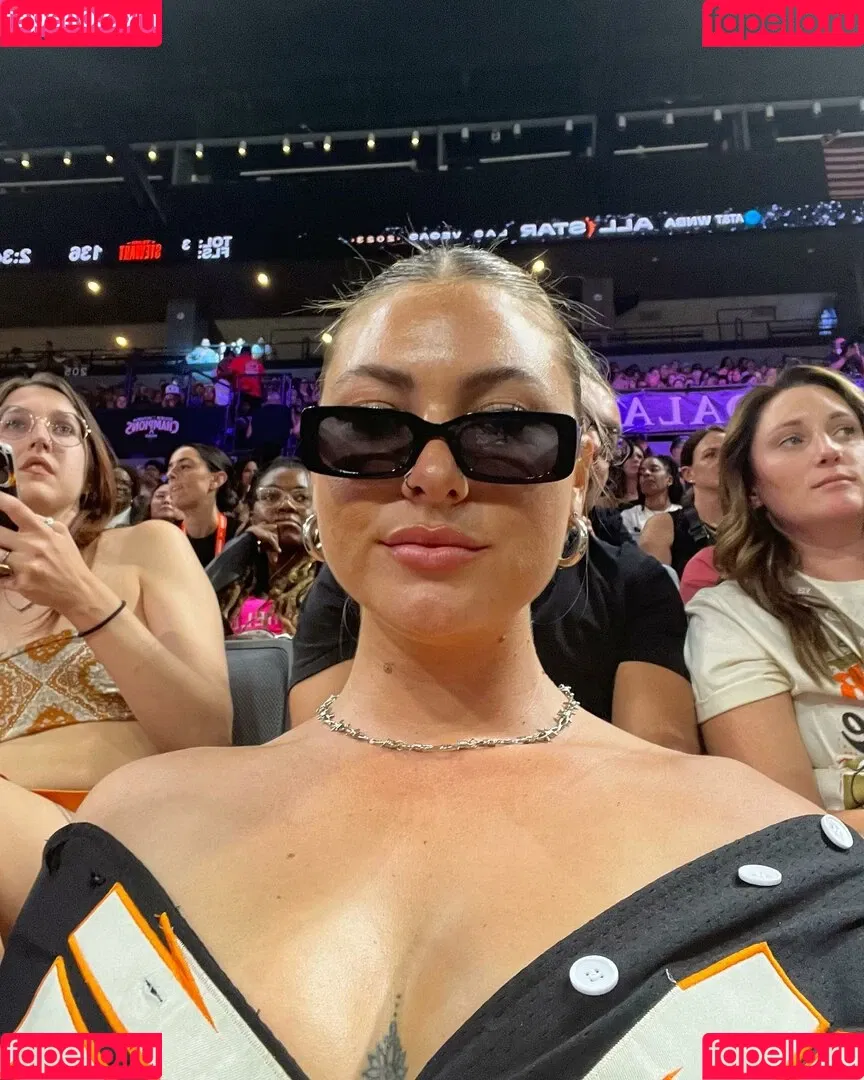 cydneekinslow Onlyfans Photo Gallery 