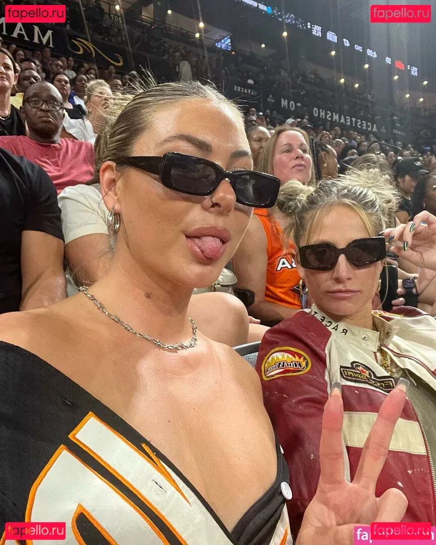 cydneekinslow Onlyfans Photo Gallery 