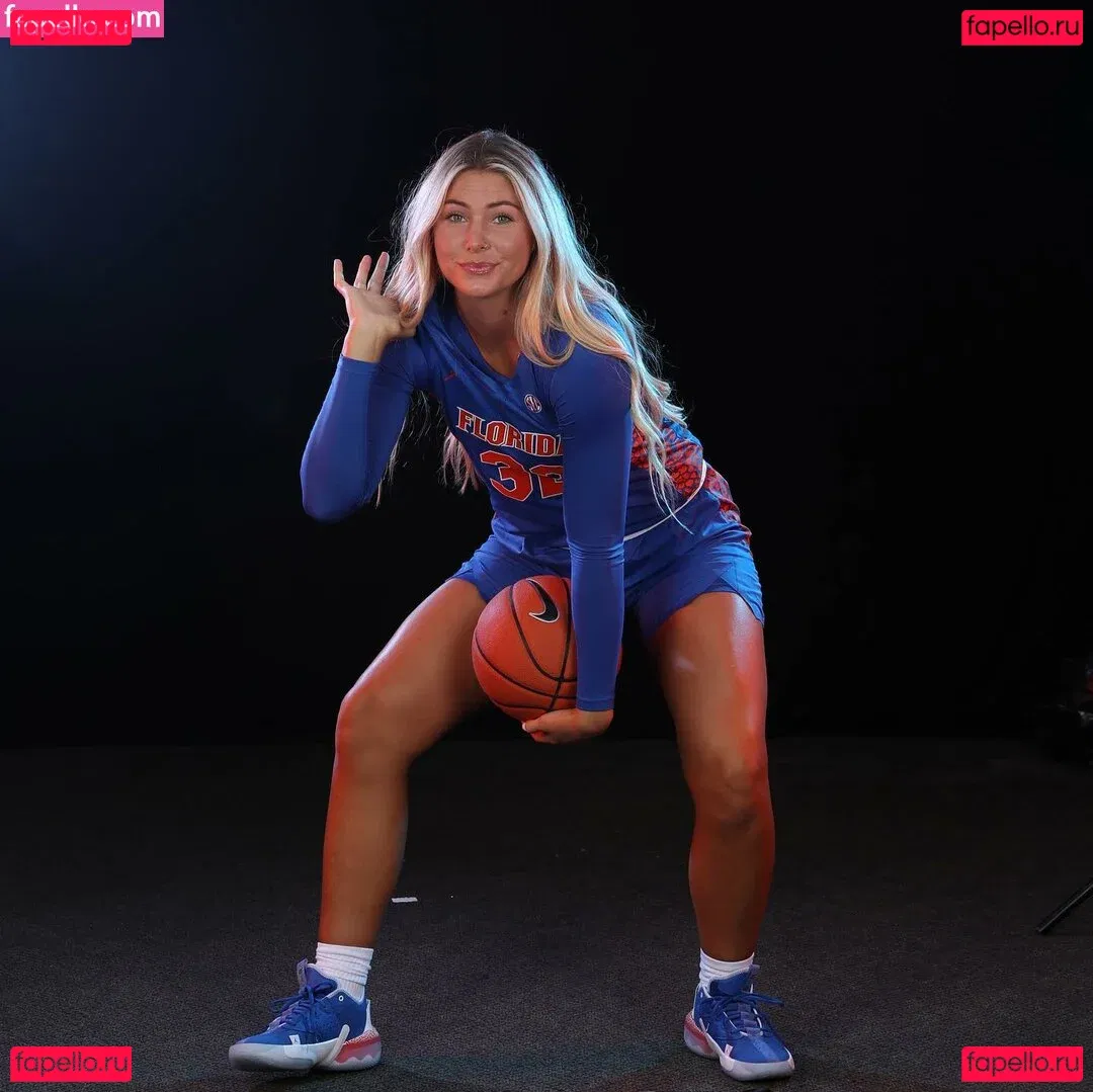 cydneekinslow Onlyfans Photo Gallery 