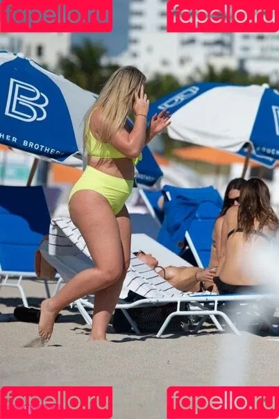 iskra Onlyfans Photo Gallery 