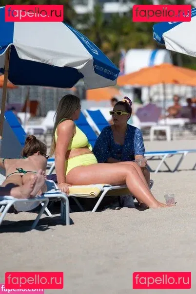 iskra Onlyfans Photo Gallery 