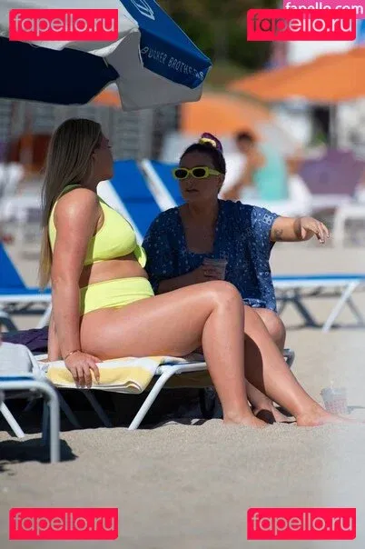 iskra Onlyfans Photo Gallery 