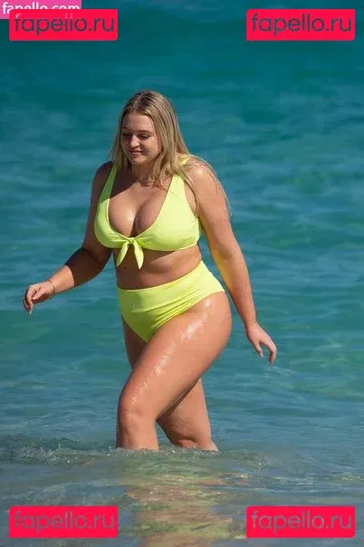 iskra Onlyfans Photo Gallery 