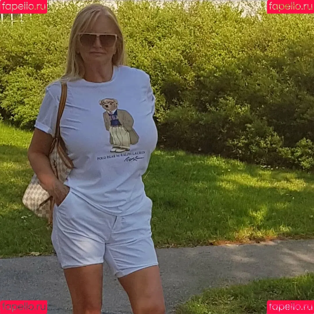 Beata Stanczak Onlyfans Photo Gallery 
