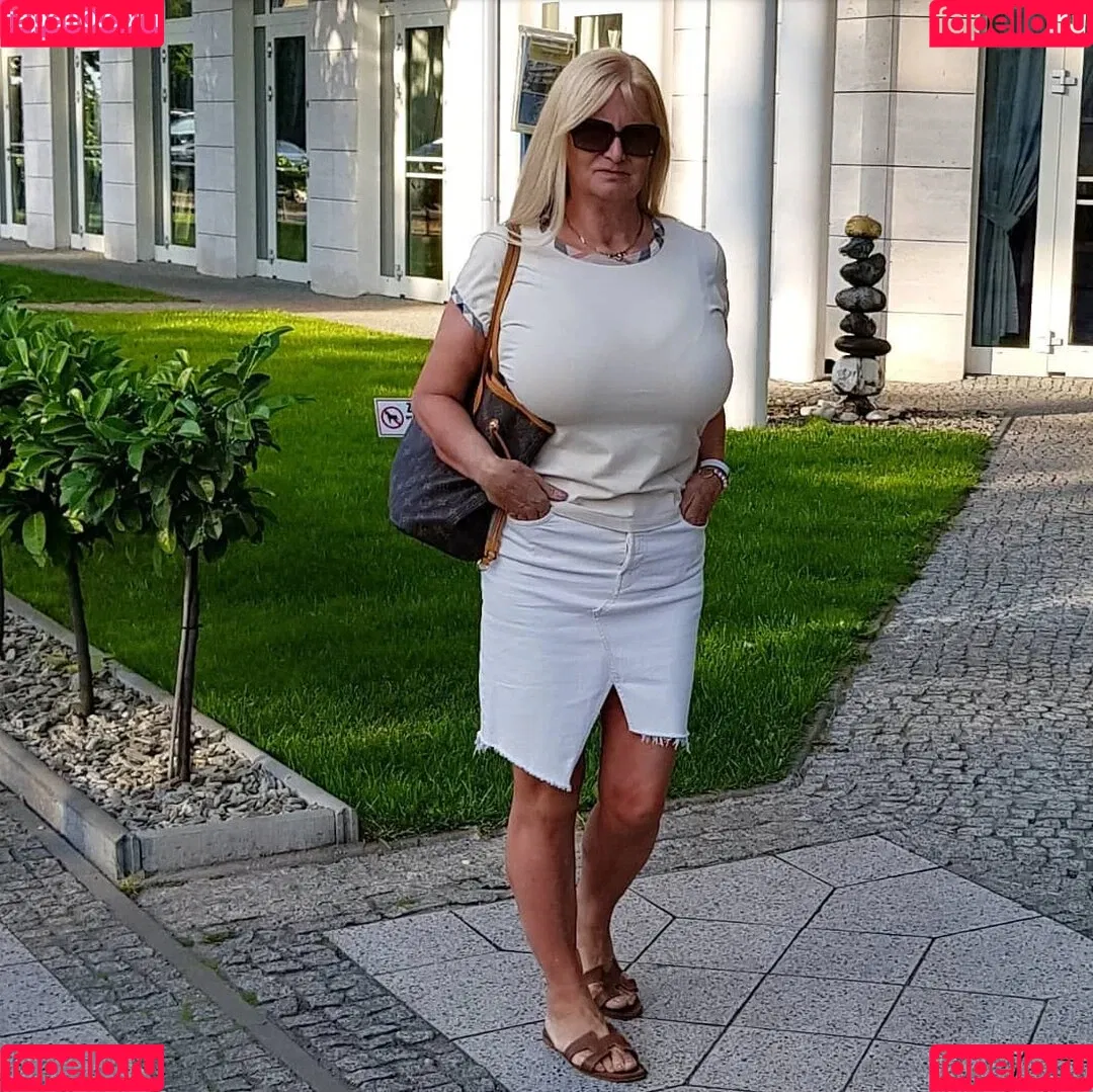 Beata Stanczak Onlyfans Photo Gallery 