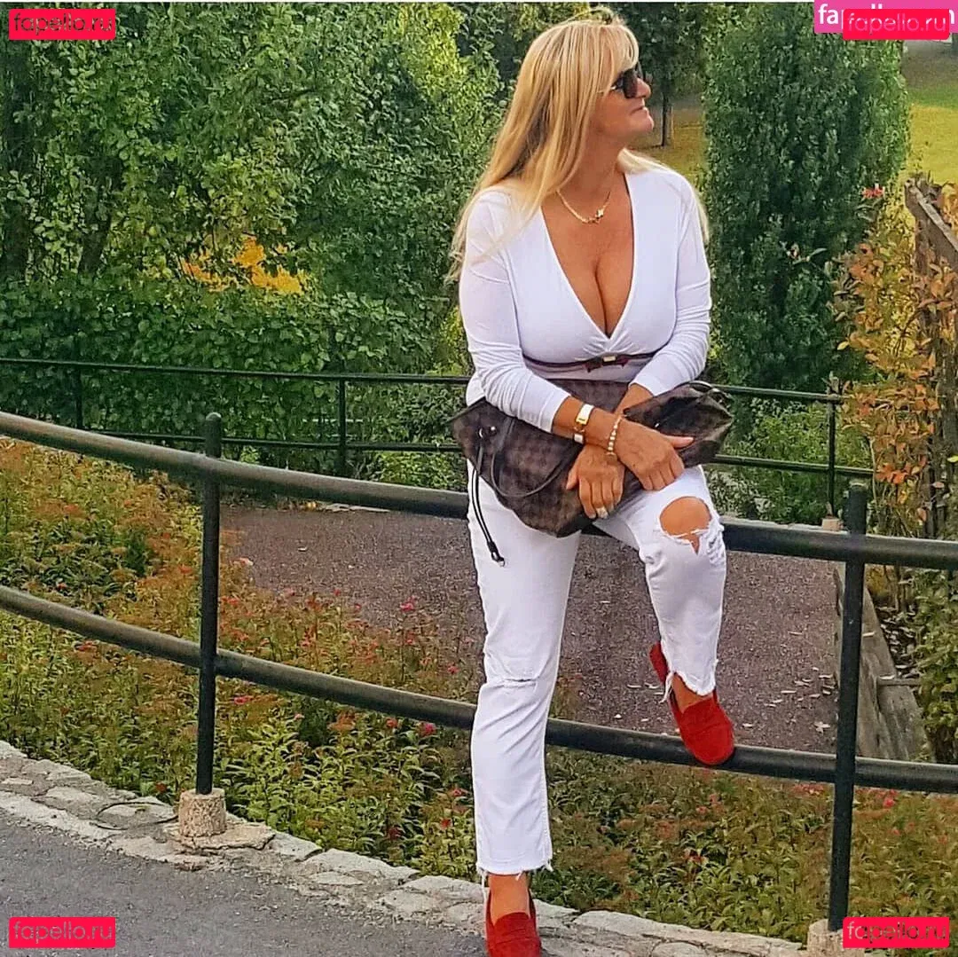 Beata Stanczak Onlyfans Photo Gallery 