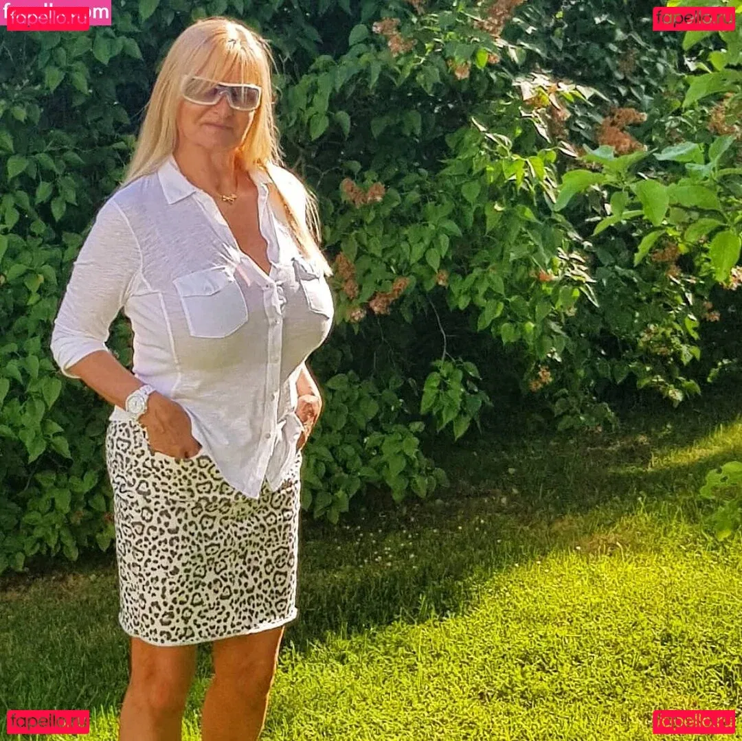 Beata Stanczak Onlyfans Photo Gallery 