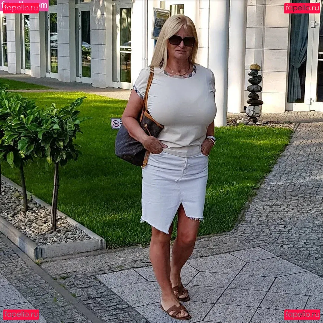 Beata Stanczak Onlyfans Photo Gallery 