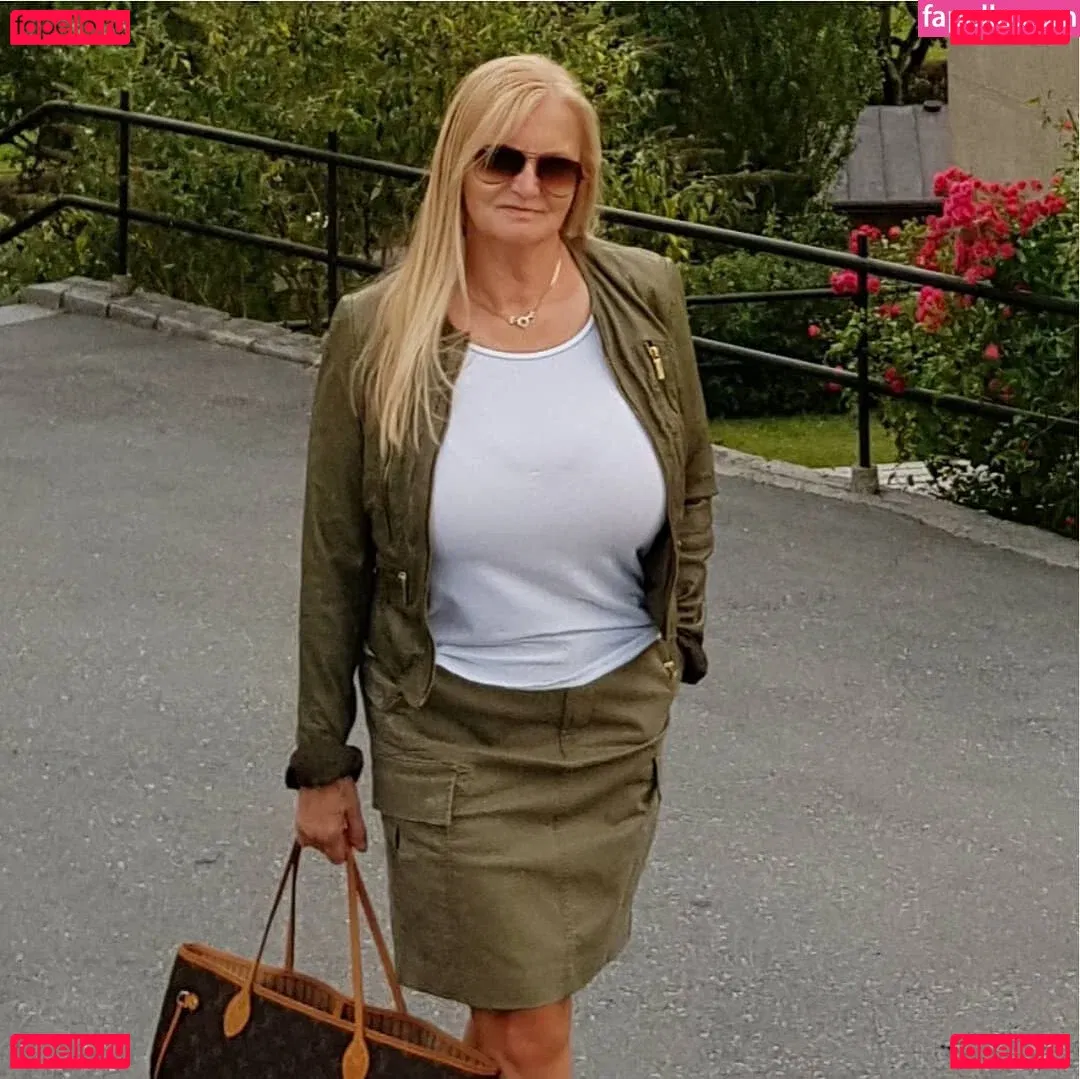 Beata Stanczak Onlyfans Photo Gallery 