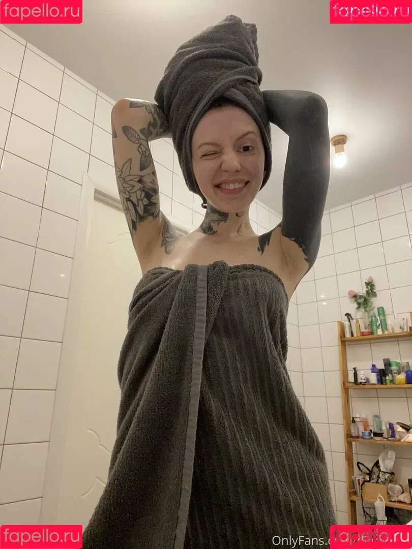 teena.xx Onlyfans Photo Gallery 