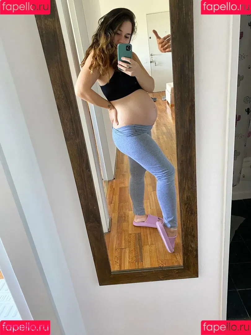 aprilbigass Onlyfans Photo Gallery 