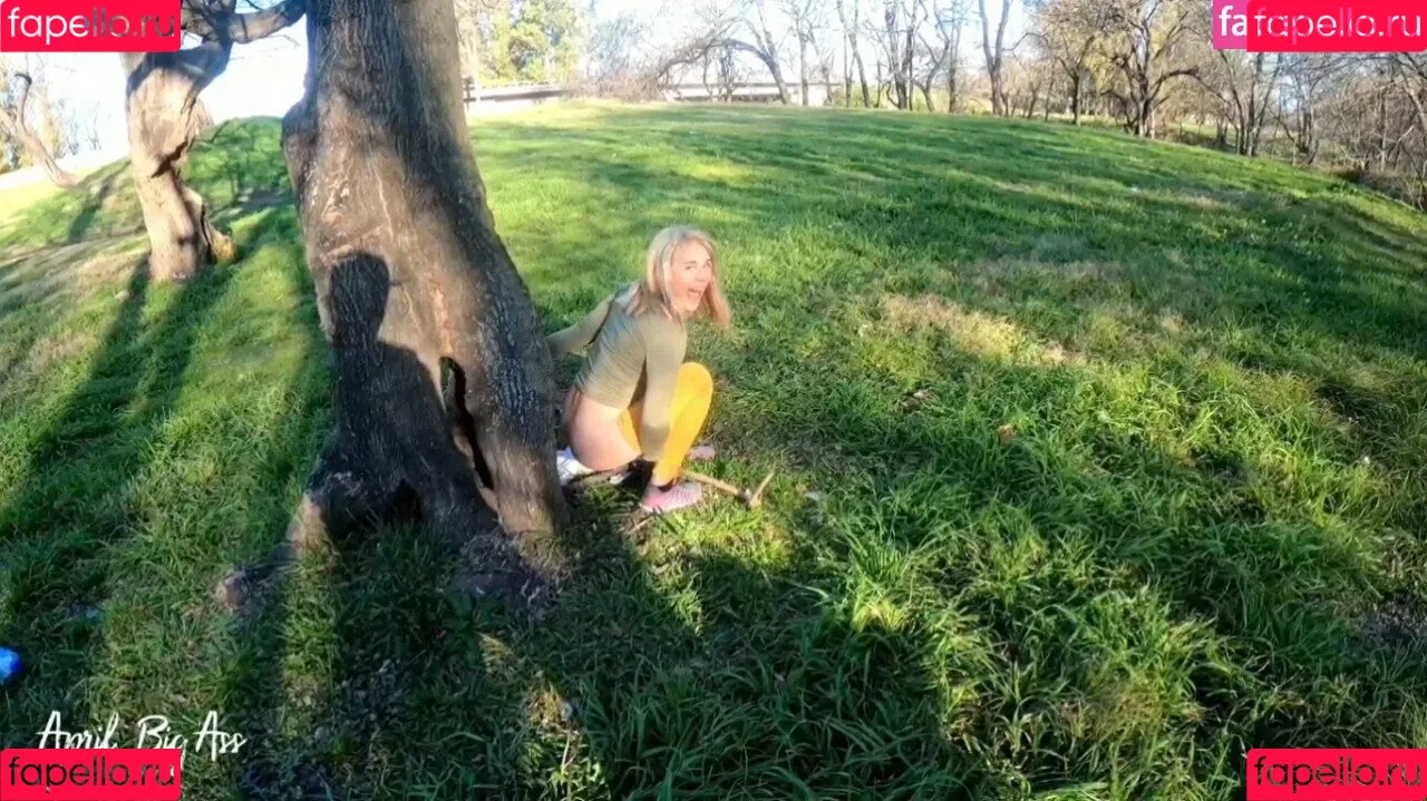 aprilbigass Onlyfans Photo Gallery 