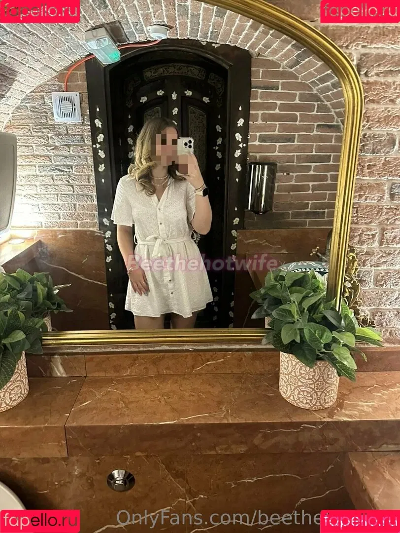 BeeTheHotwife Onlyfans Photo Gallery 