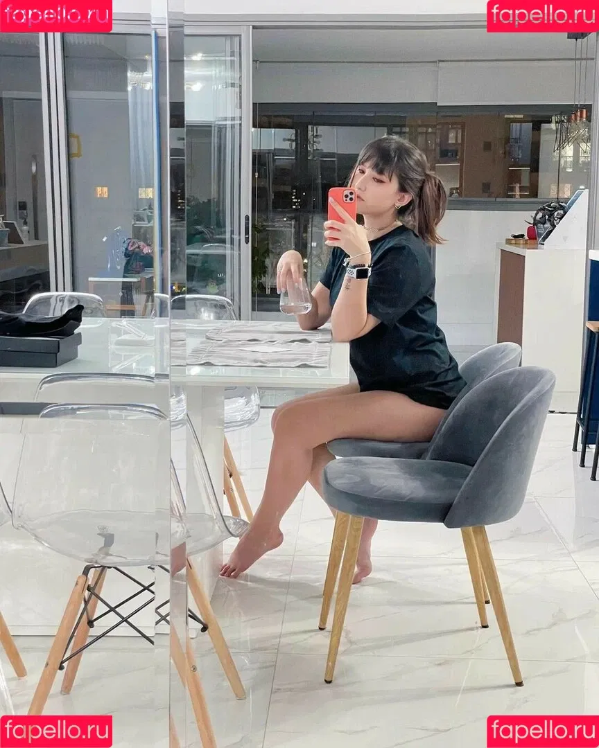 Thais Matsufugi Onlyfans Photo Gallery 