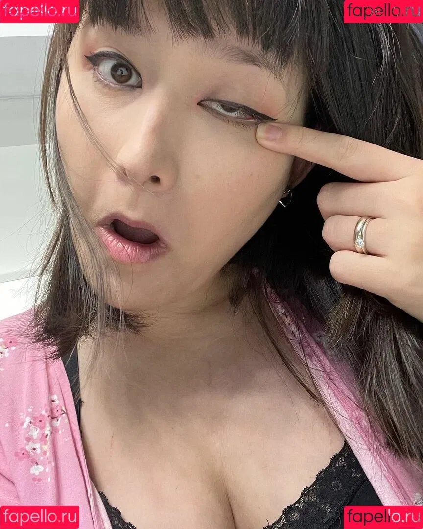 Thais Matsufugi Onlyfans Photo Gallery 