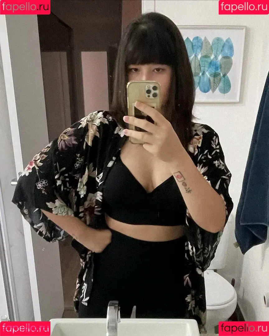 Thais Matsufugi Onlyfans Photo Gallery 
