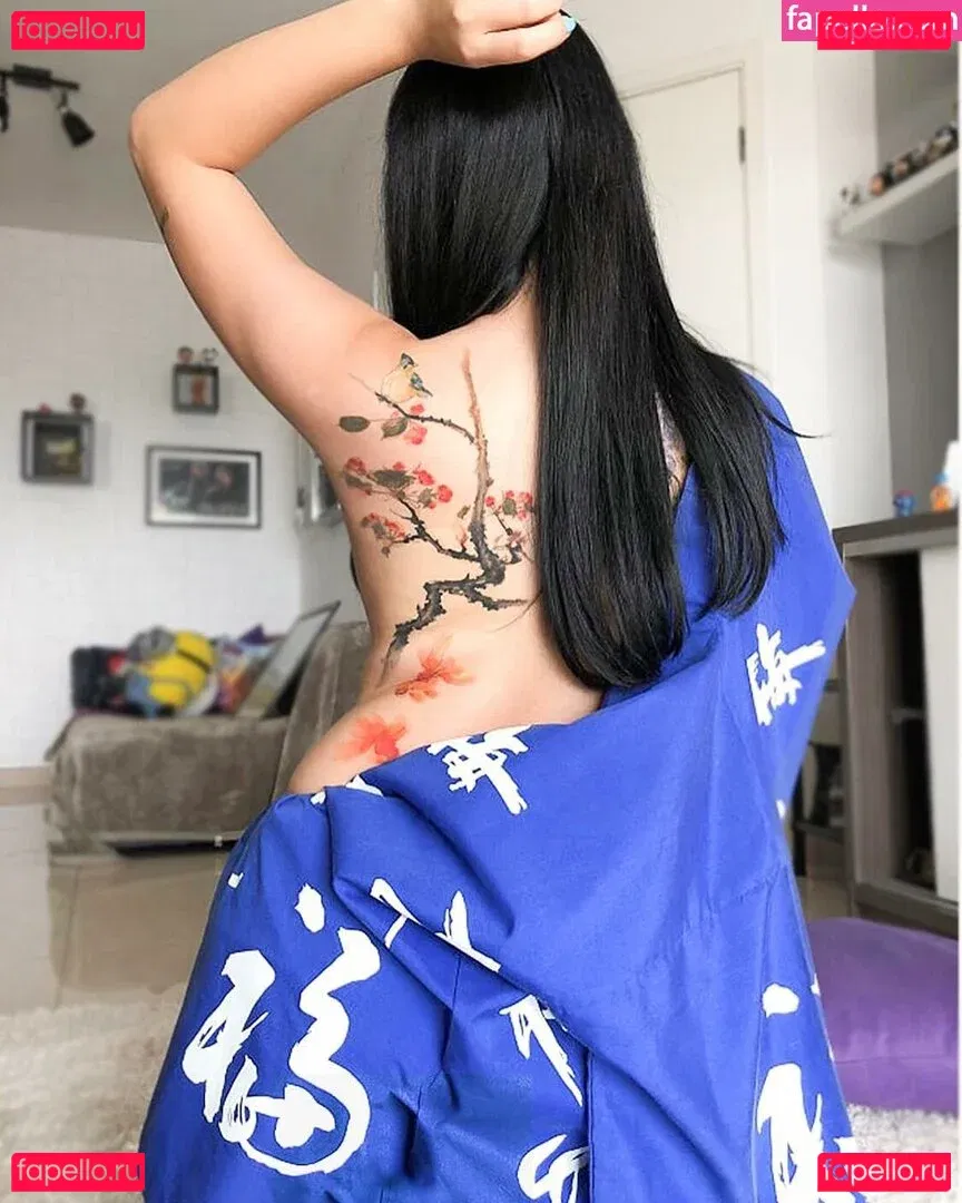 Thais Matsufugi Onlyfans Photo Gallery 