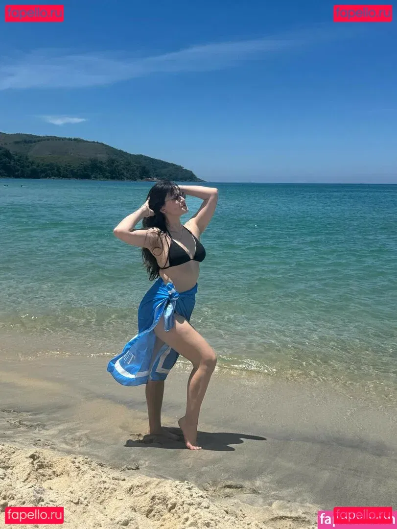 Thais Matsufugi Onlyfans Photo Gallery 