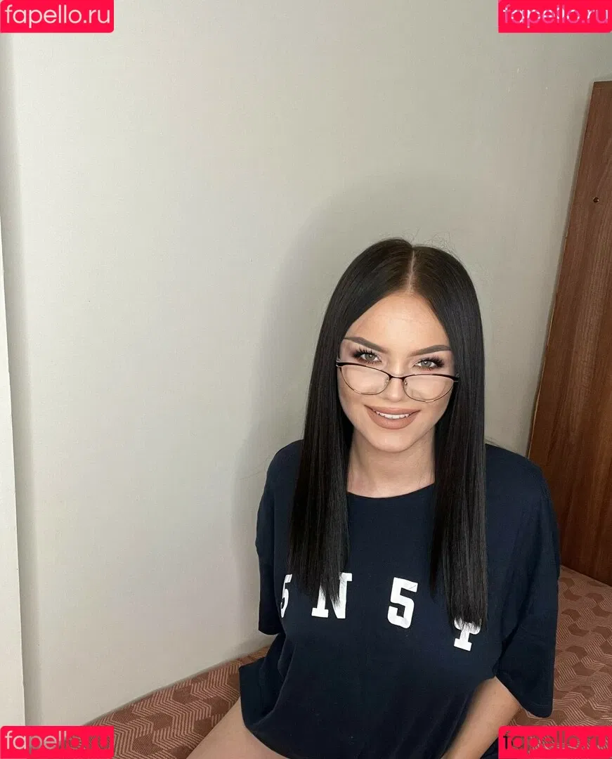 amariaaaaaa_69 Onlyfans Photo Gallery 