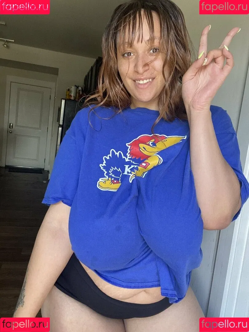 baby40k Onlyfans Photo Gallery 