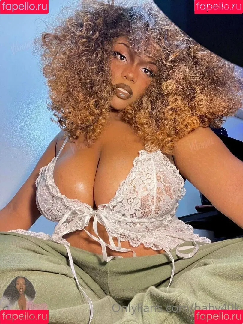 baby40k Onlyfans Photo Gallery 