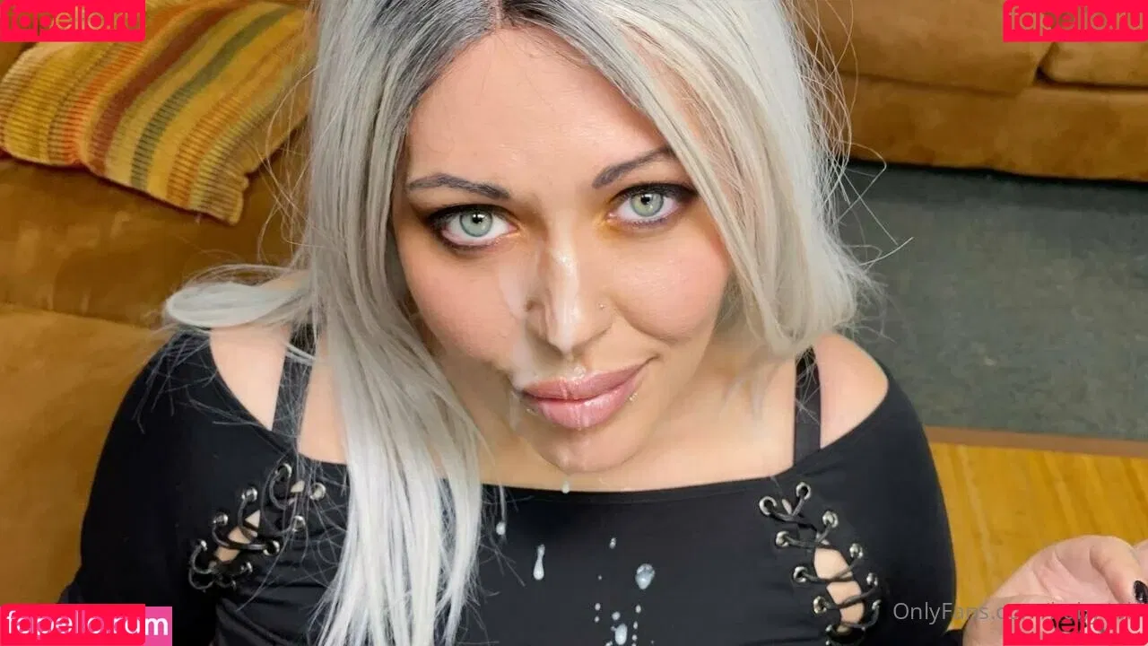 baby40k Onlyfans Photo Gallery 